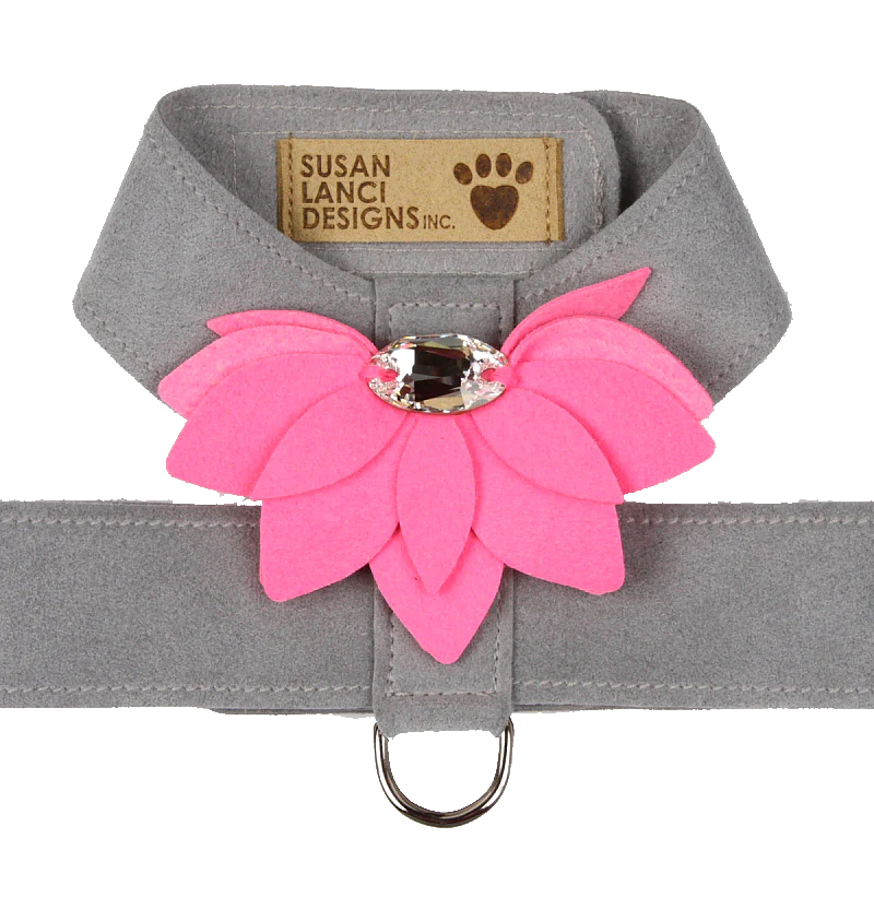 Water Lily Tinkie Harness-TC-Platinum With Perfect Pink-