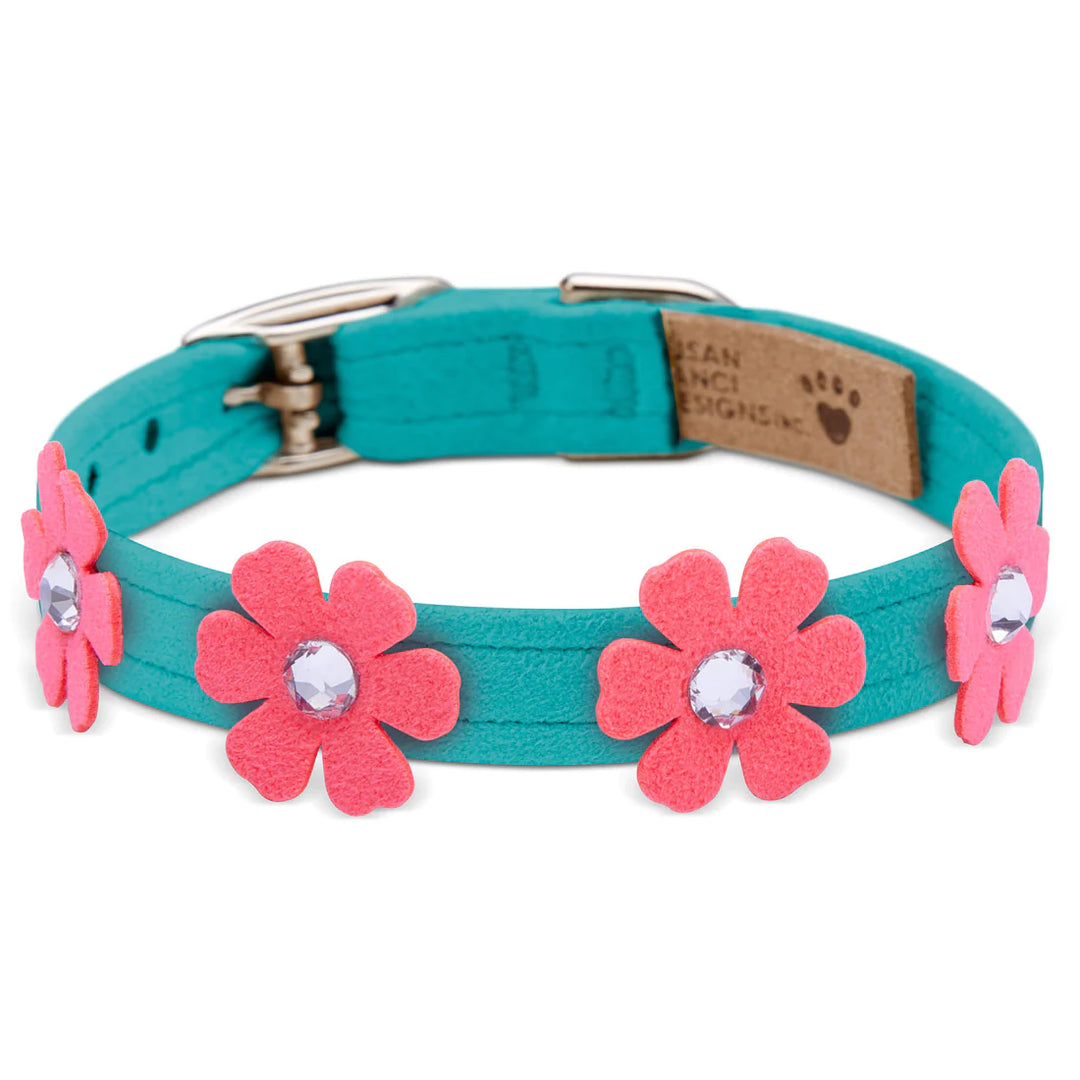 Pretty Petunia Flower Collar-