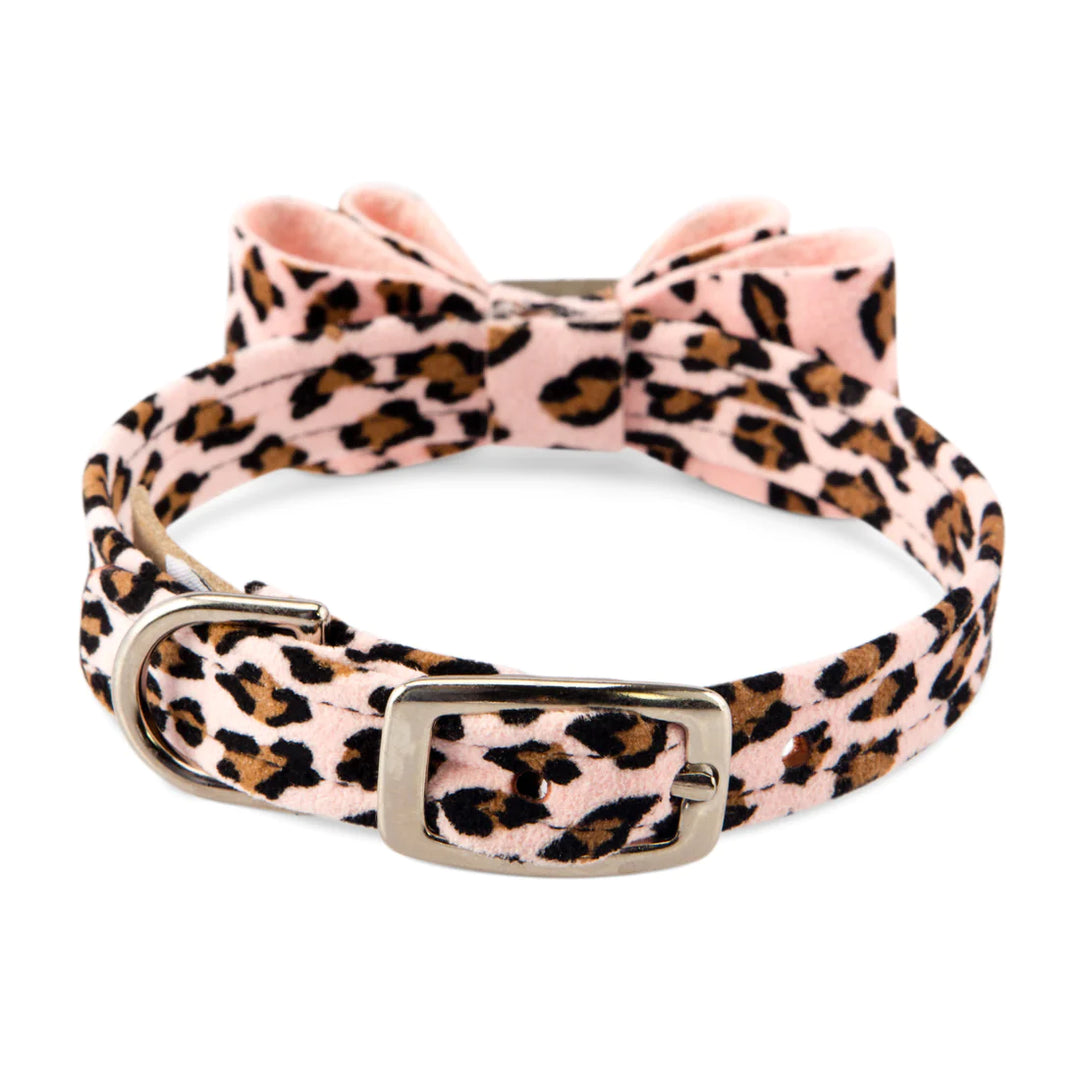 Cheetah Couture Big Bow Collar-